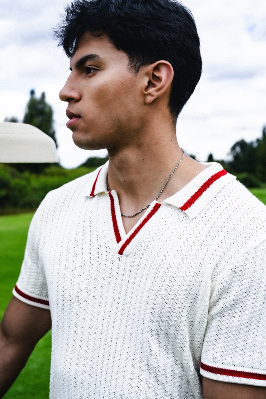 POLO PREMIUM MARFIL DE PUNTO - RESILIENCIA